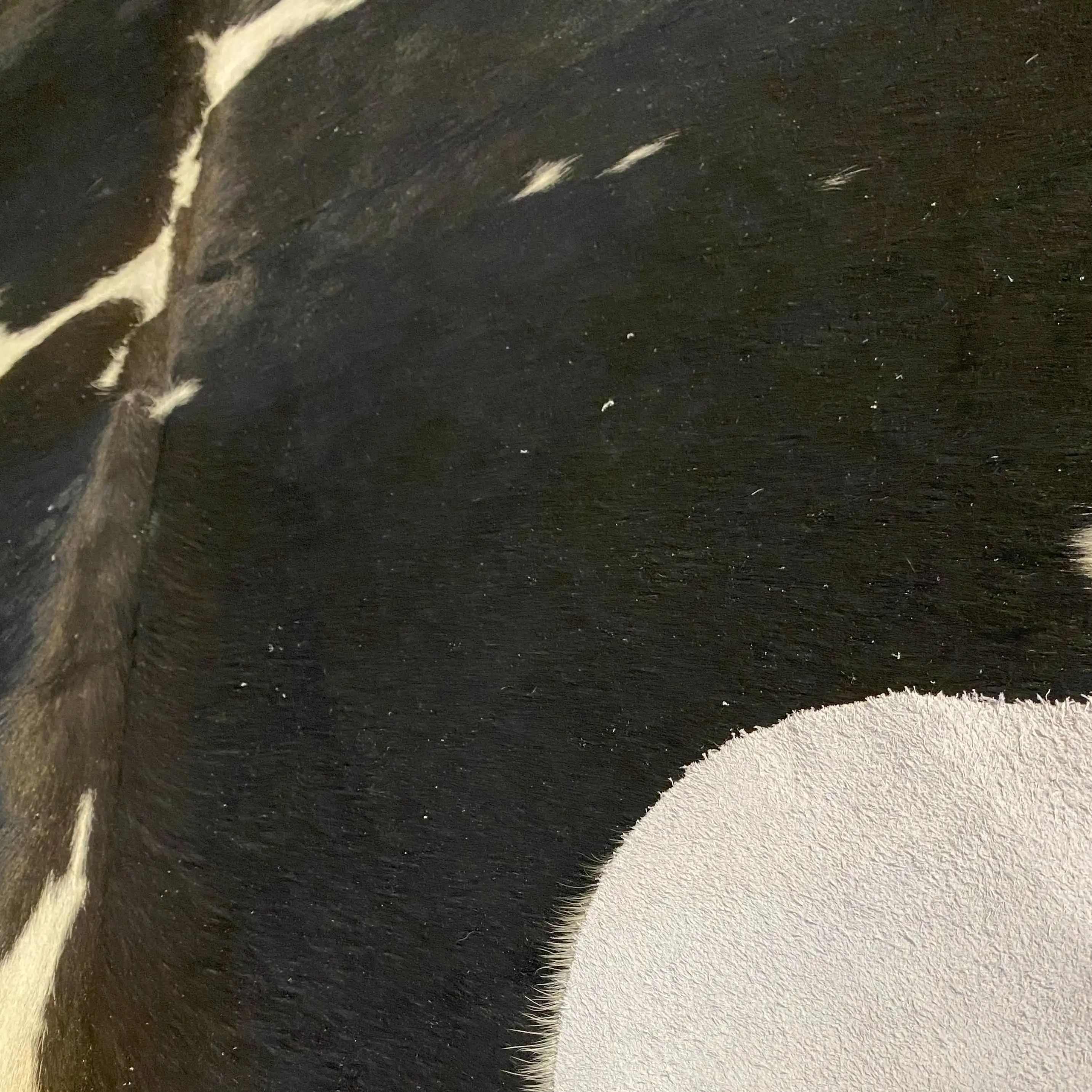 HAKİKİ DERİ DANA POSTU SİYAH - BEYAZ 150 x 200 - 0701000120