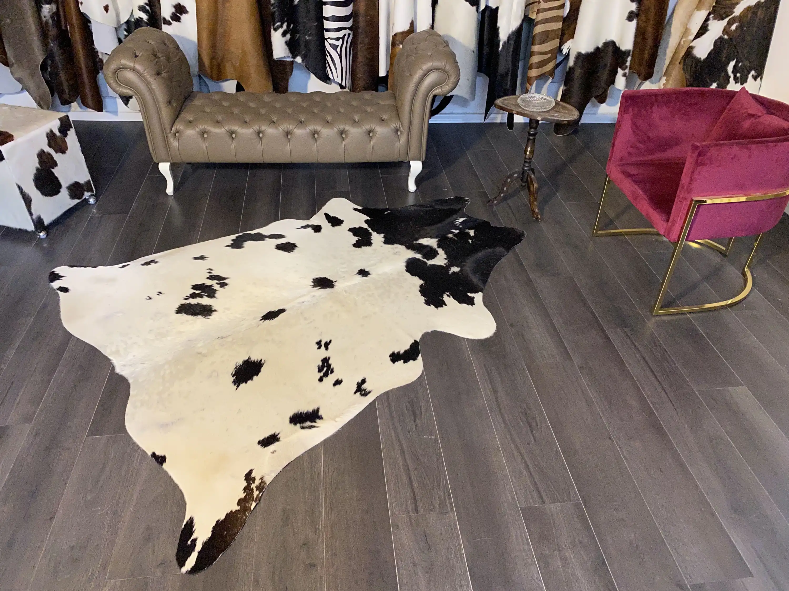 HAKİKİ DERİ DANA POSTU SİYAH - BEYAZ 170 x 215 - 0701000154