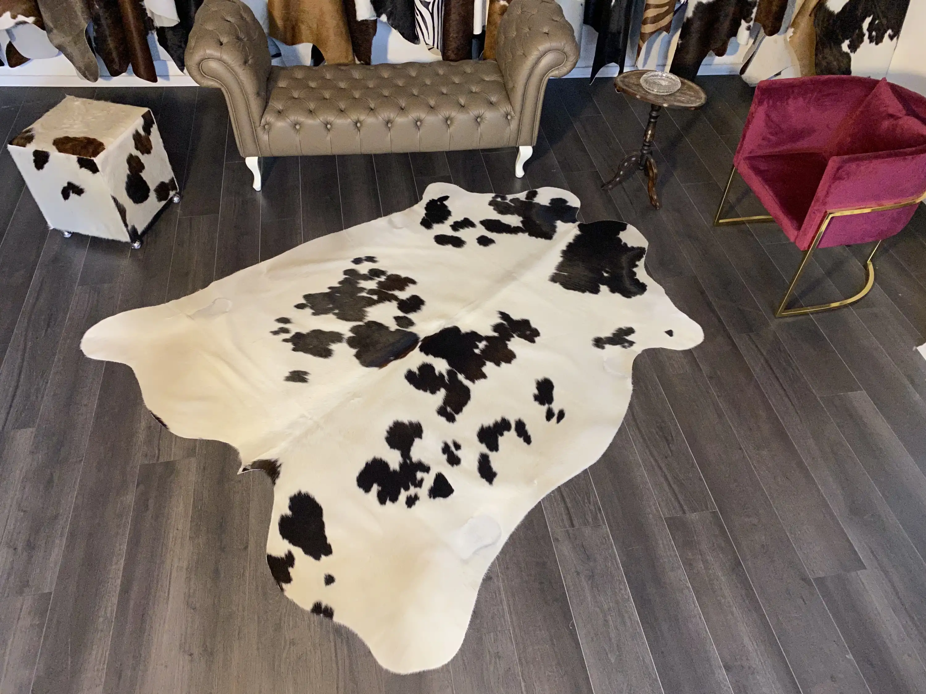 HAKİKİ DERİ DANA POSTU SİYAH - BEYAZ 195 x 225 - 0701000192