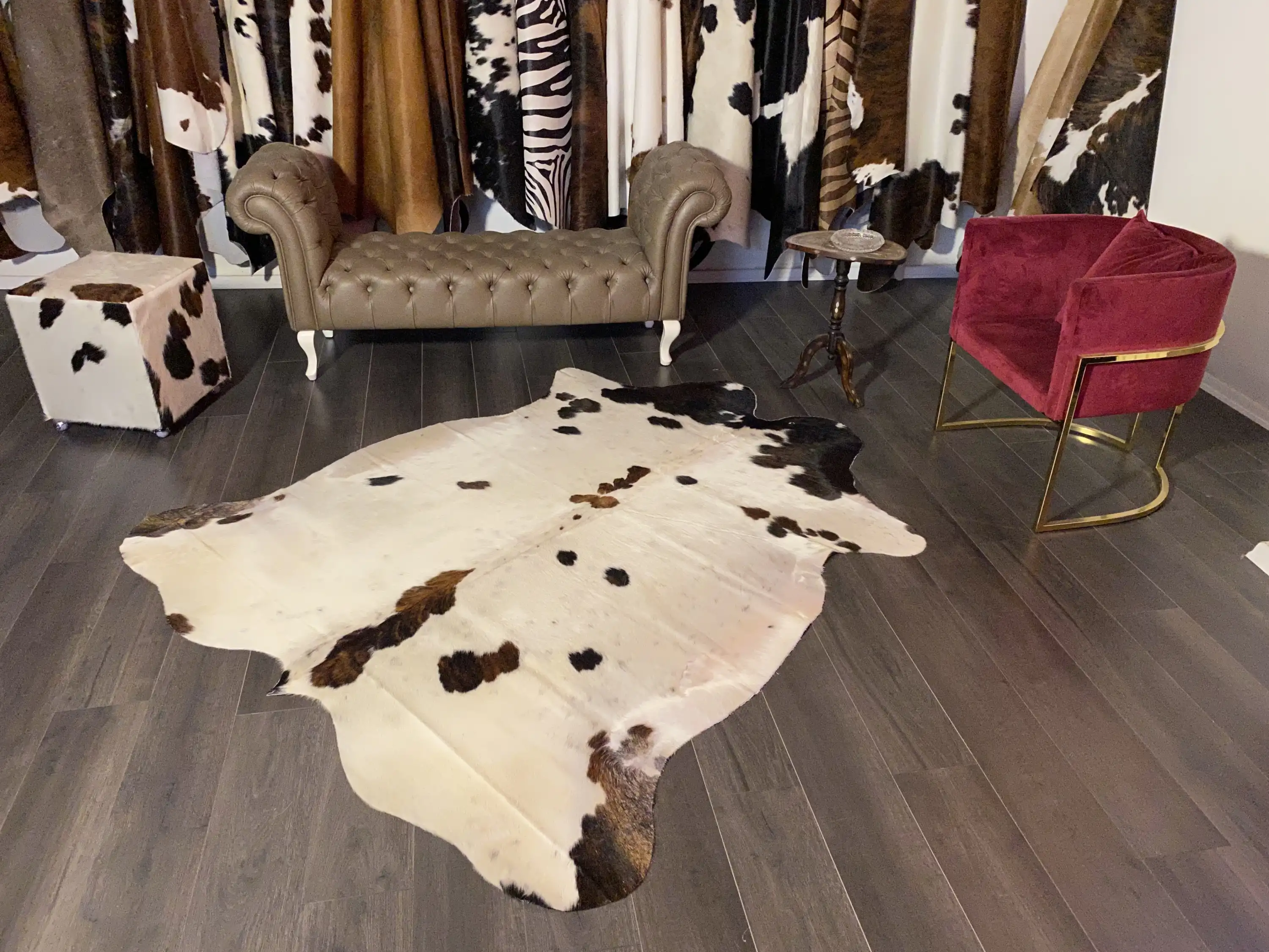 HAKİKİ DERİ DANA POSTU ÜÇ RENK 180 x 205 - 0901000066