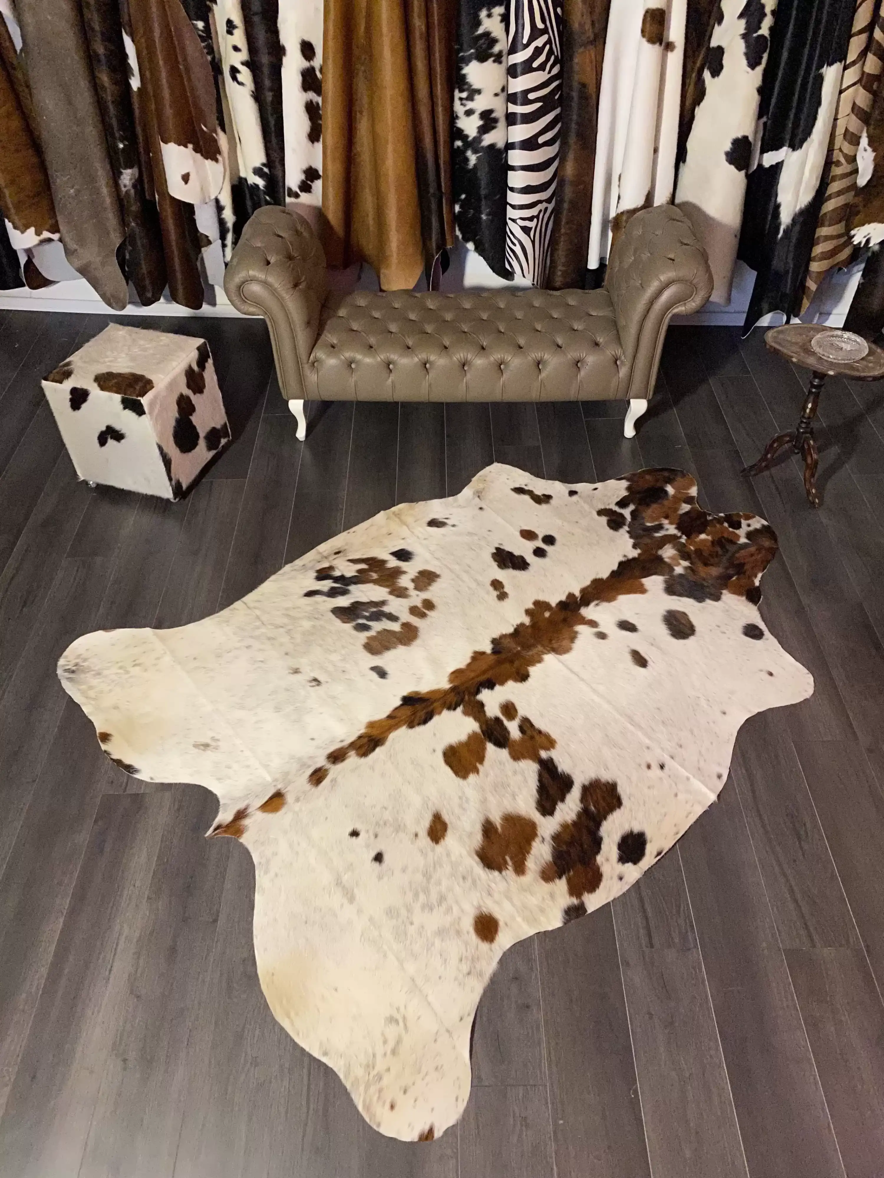 HAKİKİ DERİ DANA POSTU ÜÇ RENK 180 x 230 - 0901000065