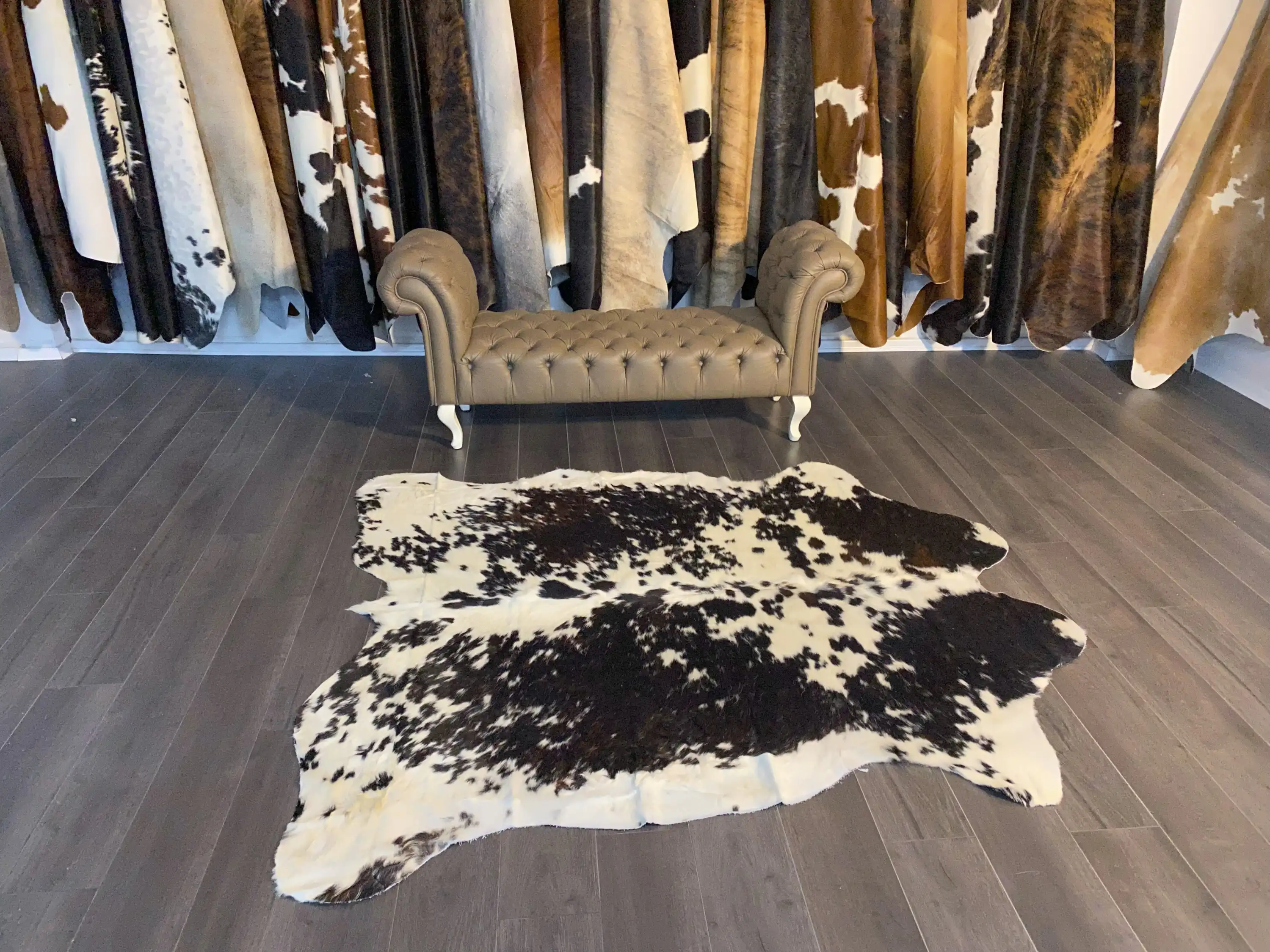 HAKİKİ DERİ DANA POSTU ÜÇ RENK 185 x 205 - 0901000122