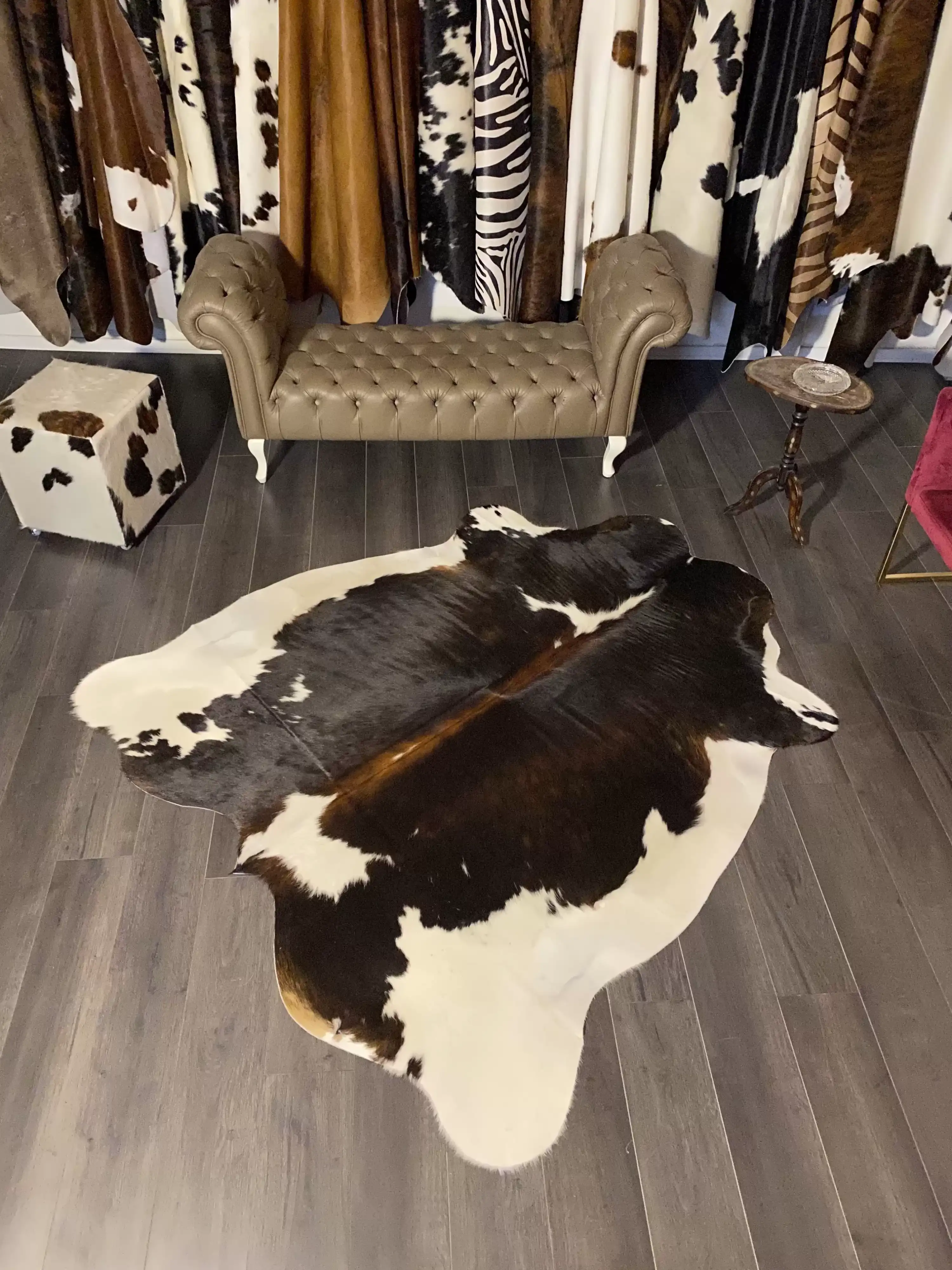 HAKİKİ DERİ DANA POSTU ÜÇ RENK 185 x 205 - 0901000073