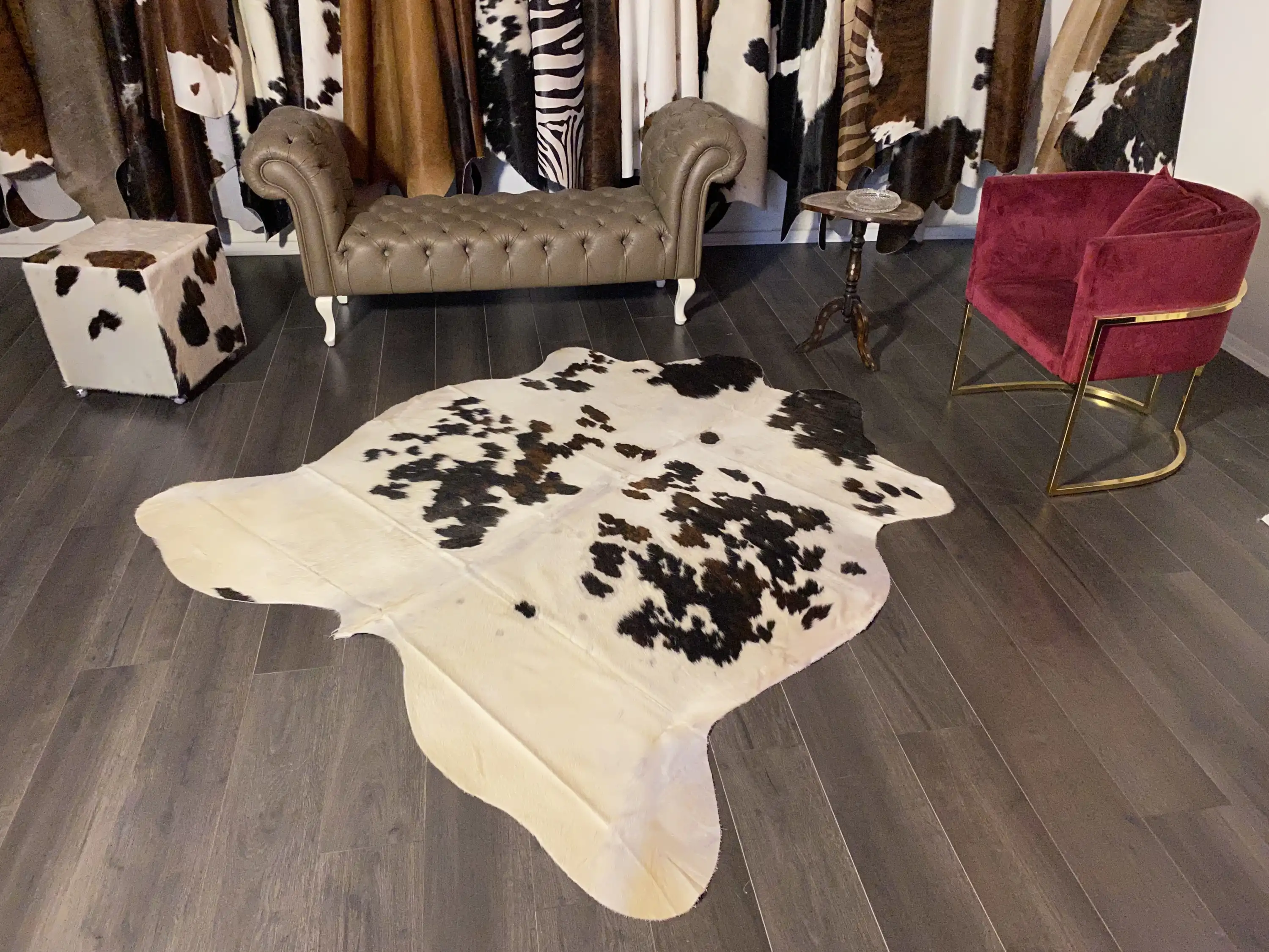 HAKİKİ DERİ DANA POSTU ÜÇ RENK 190 x 205 - 0901000035