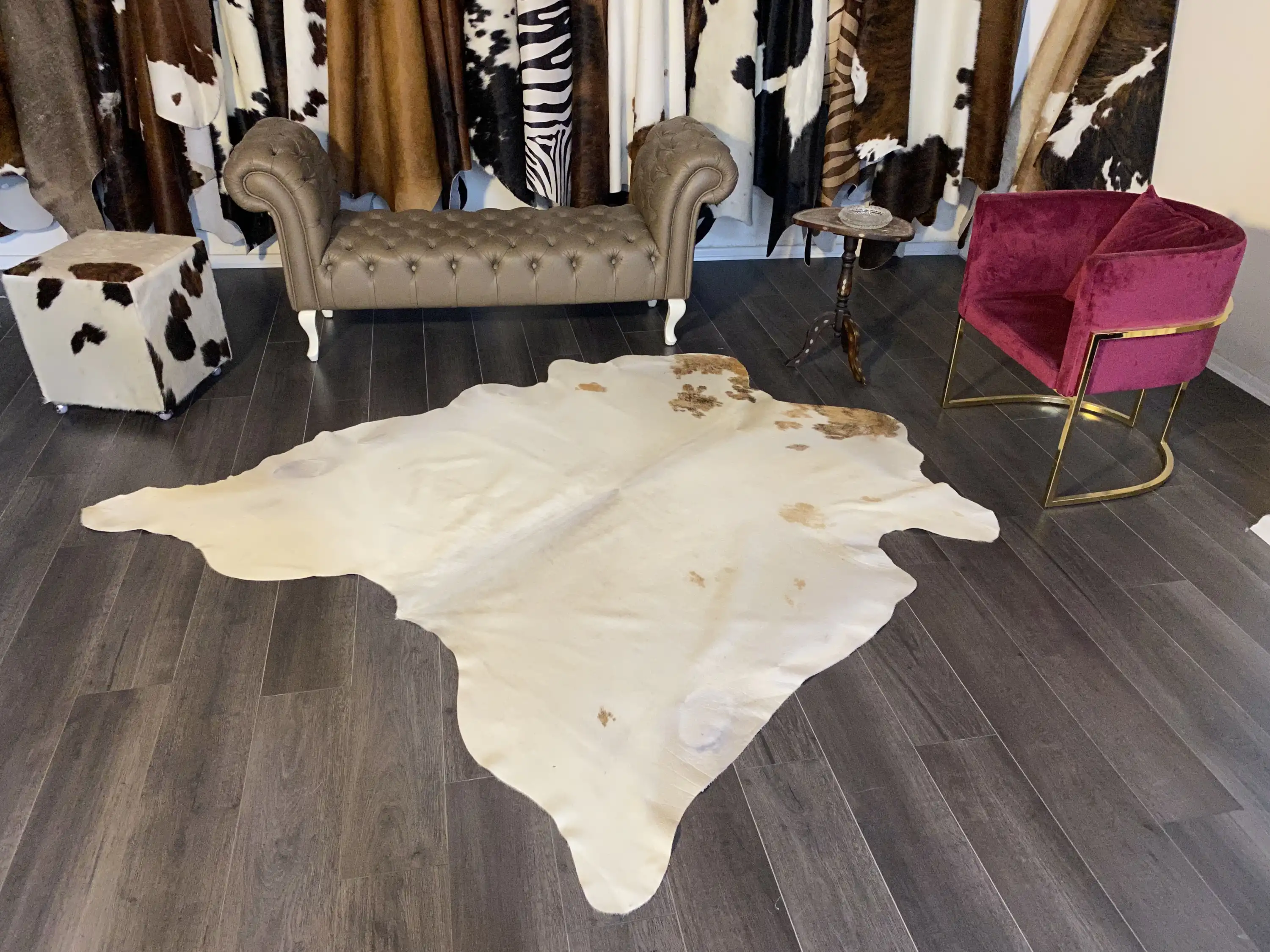 HAKİKİ DERİ DANA POSTU ÜÇ RENK 190 x 205 - 0901000089