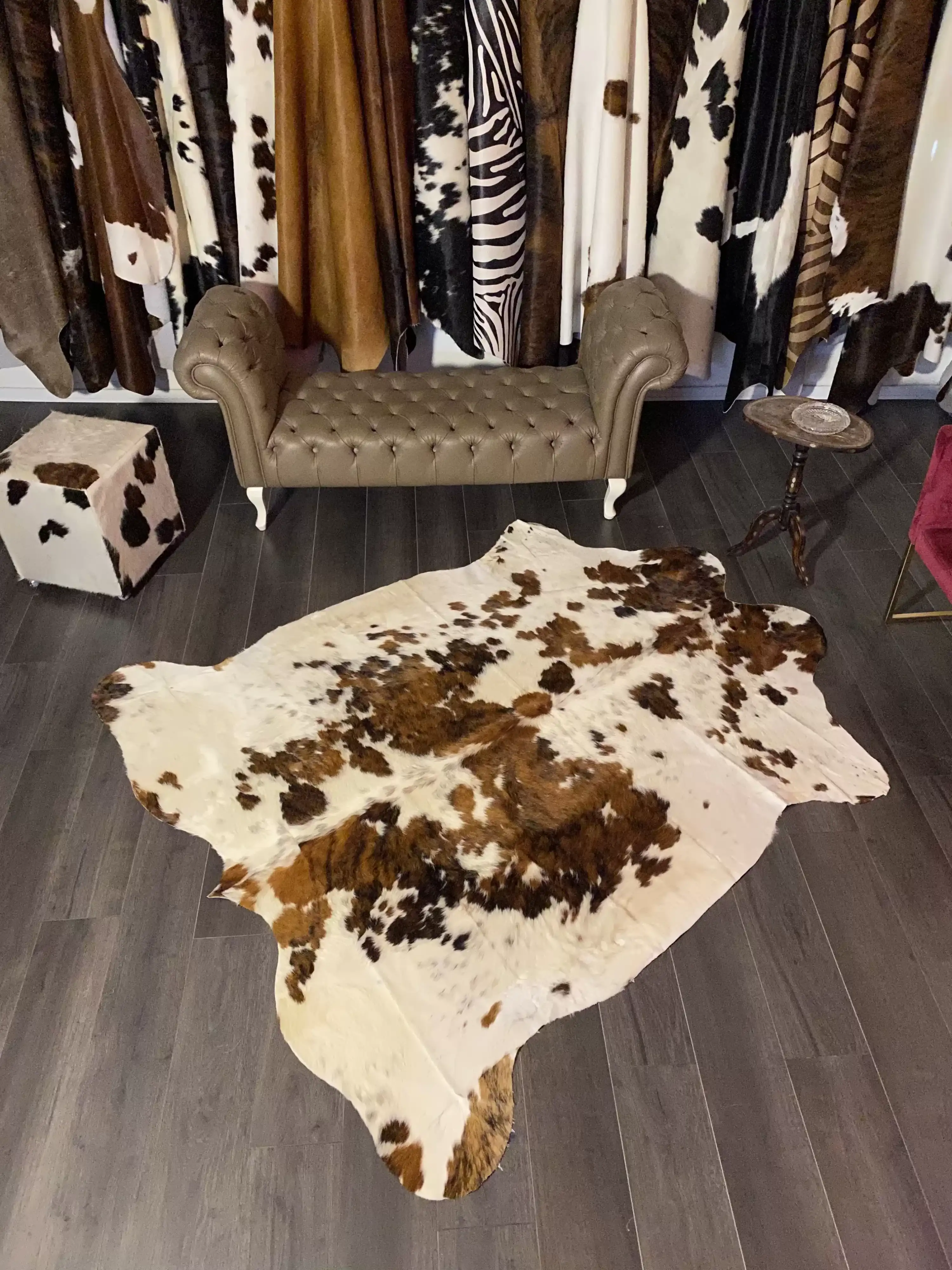 HAKİKİ DERİ DANA POSTU ÜÇ RENK 190 x 210 - 0901000062