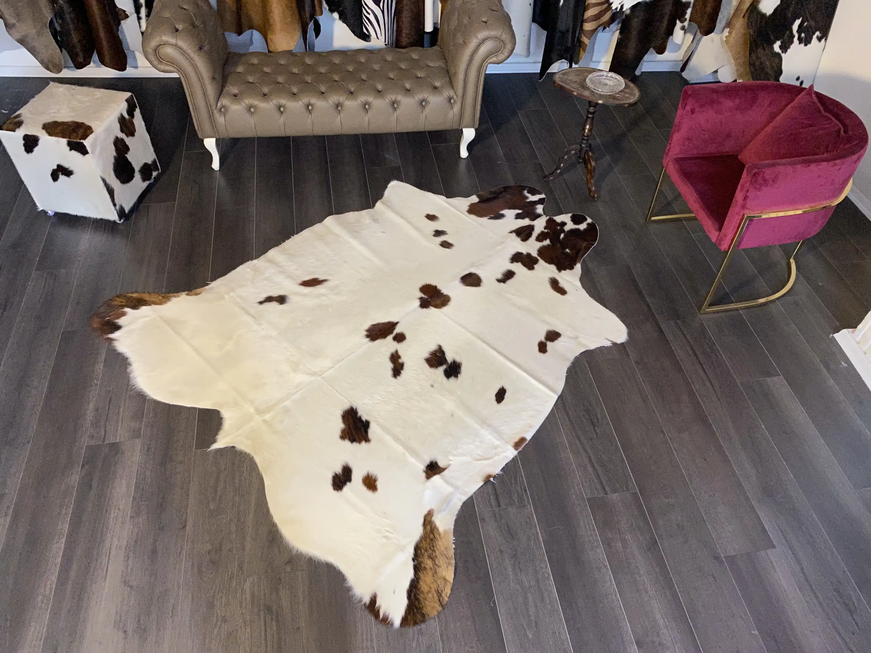 HAKİKİ DERİ DANA POSTU ÜÇ RENK 190 x 215 - 0901000084