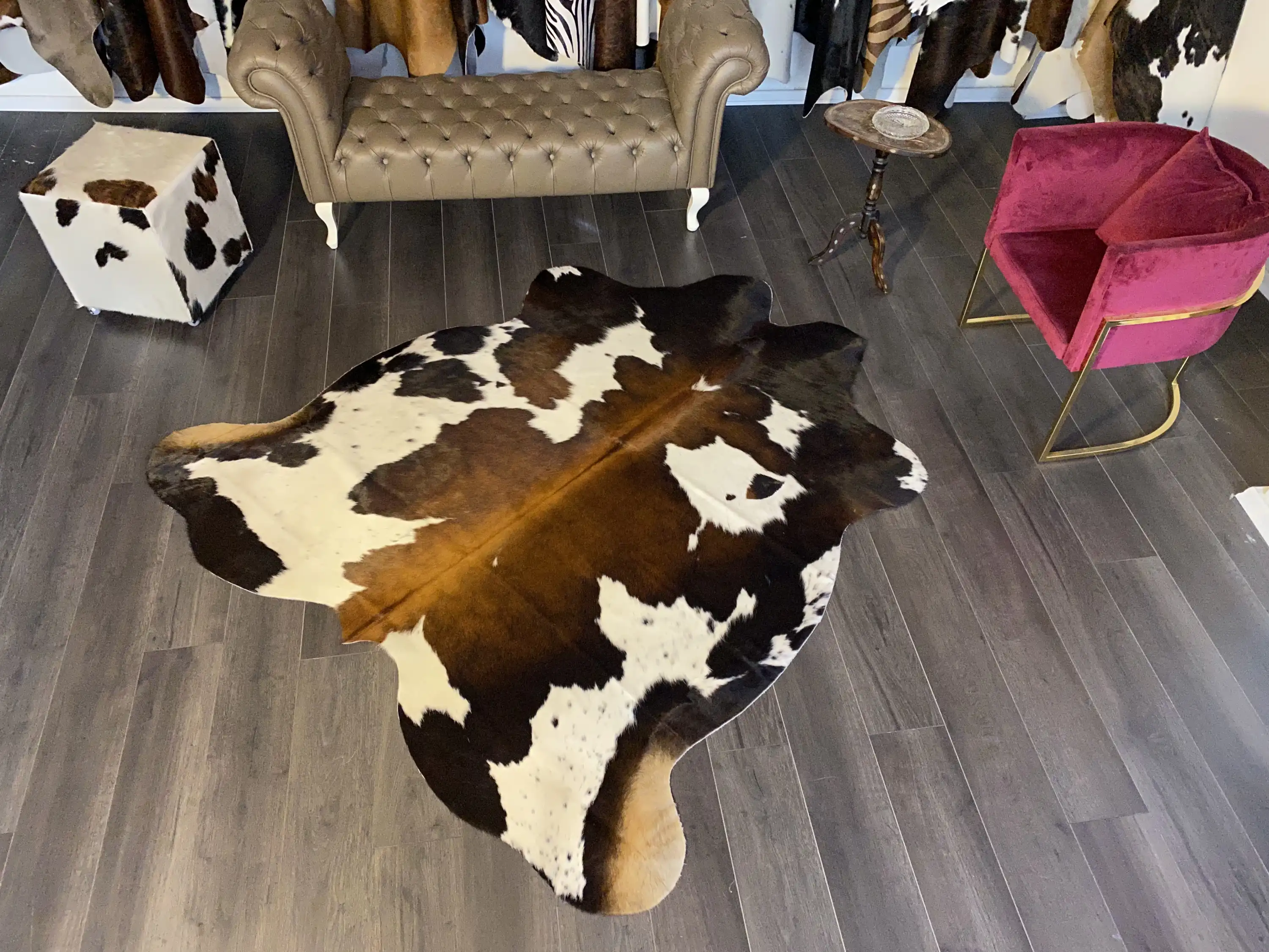 HAKİKİ DERİ DANA POSTU ÜÇ RENK 195 x 205 - 0901000083