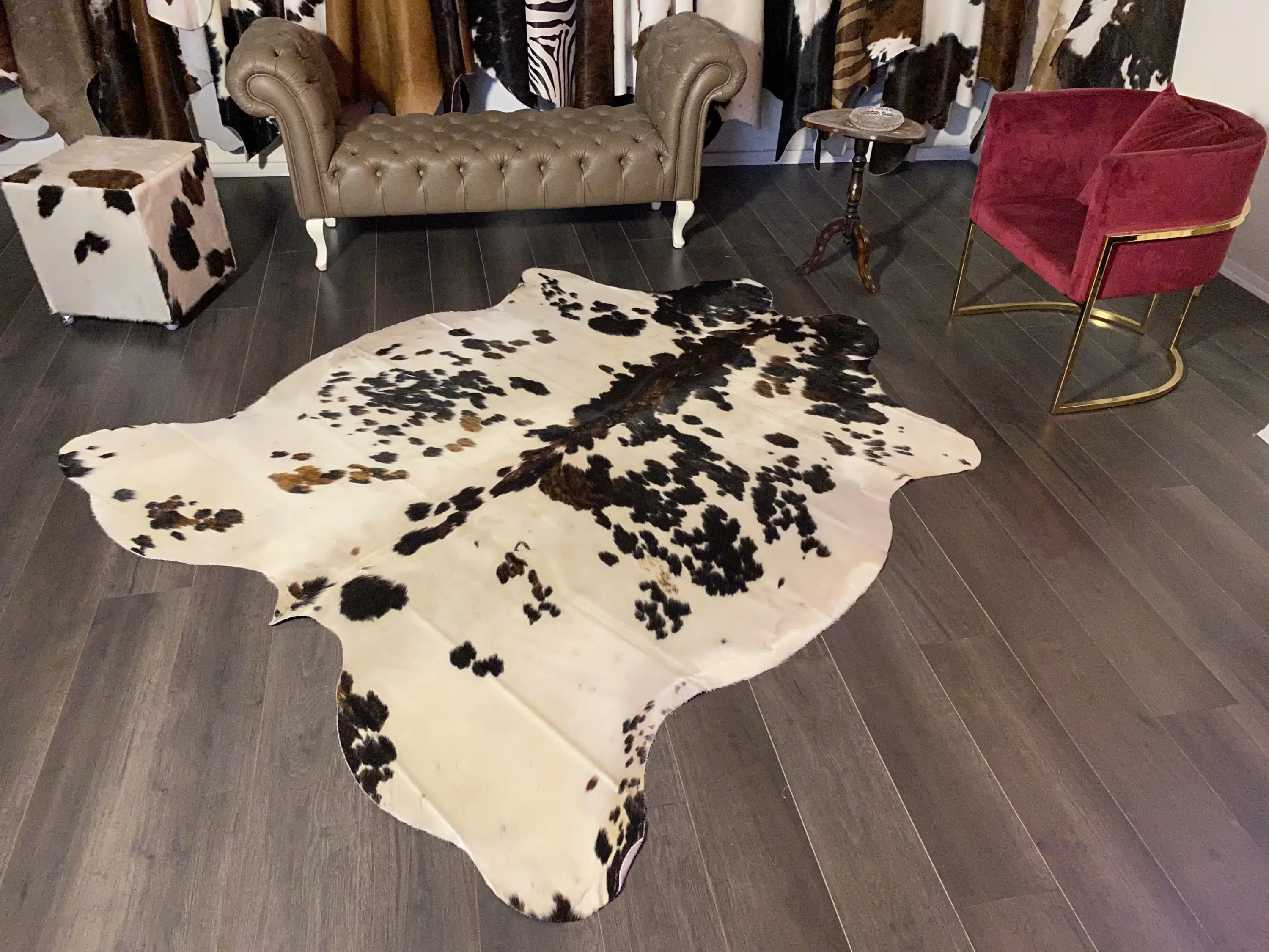 HAKİKİ DERİ DANA POSTU ÜÇ RENK 195 x 230 - 0901000059