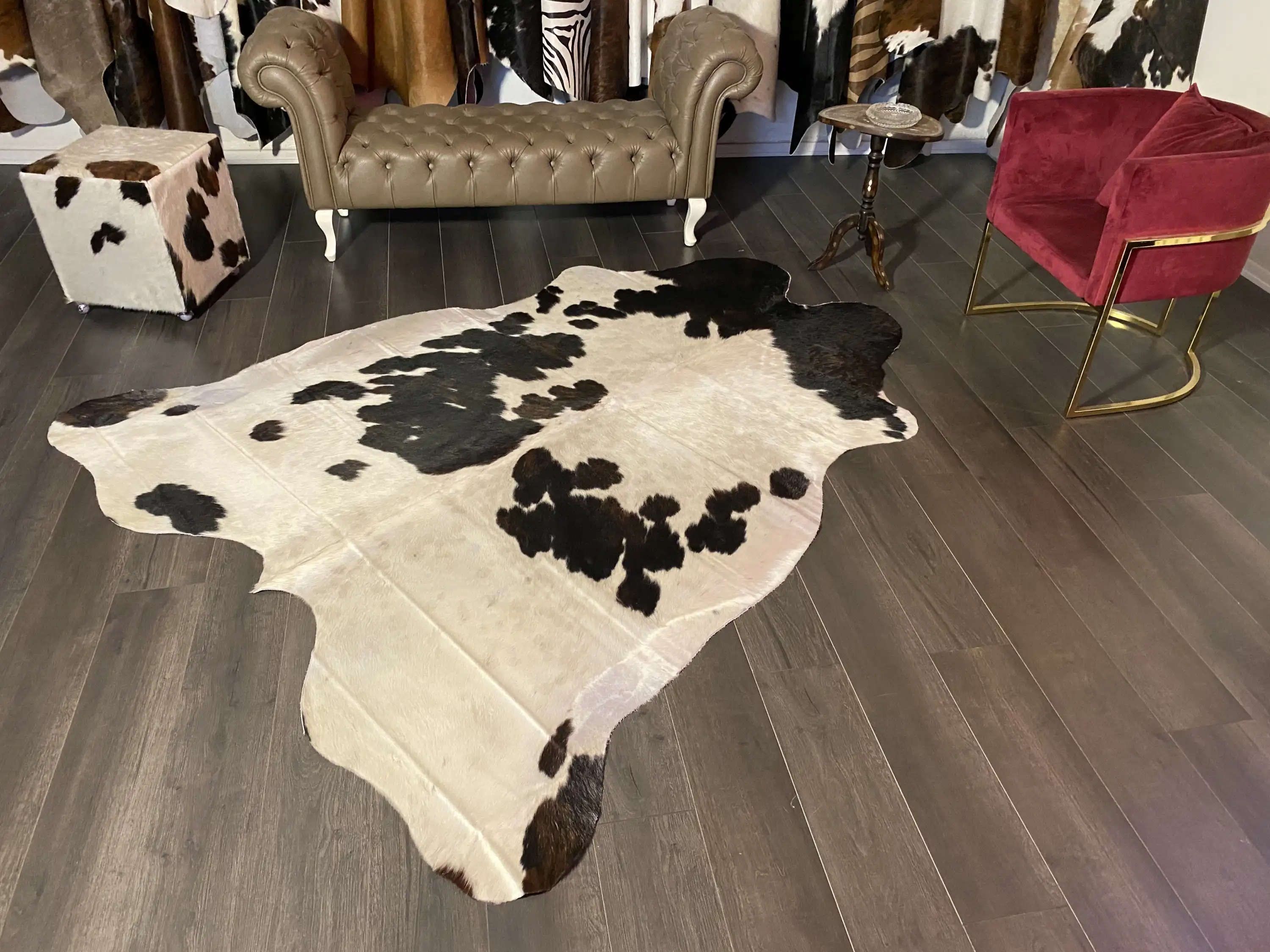 HAKİKİ DERİ DANA POSTU ÜÇ RENK 200 x 235 - 0901000067