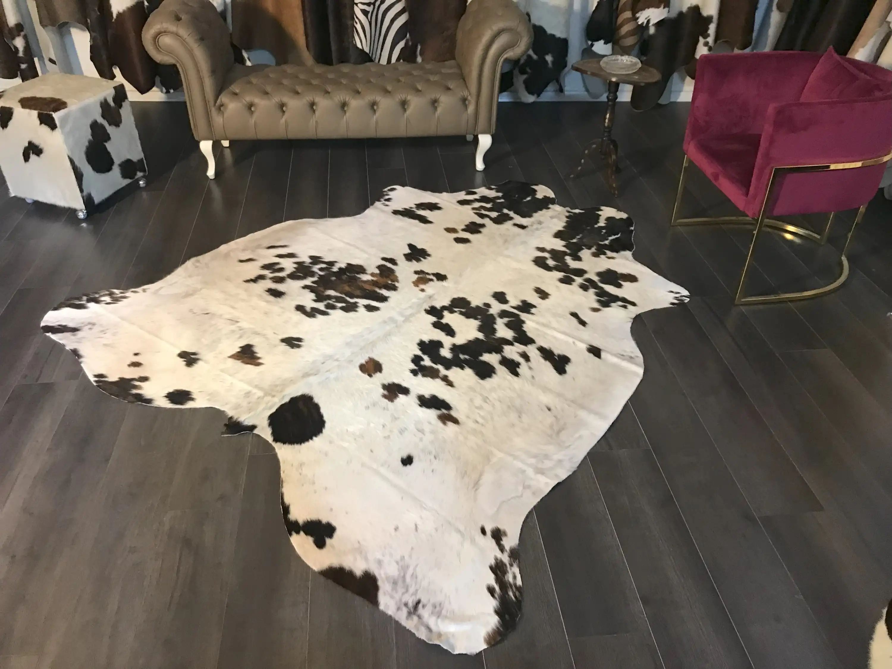 HAKİKİ DERİ DANA POSTU ÜÇ RENK 205 x 225 - 0901000133