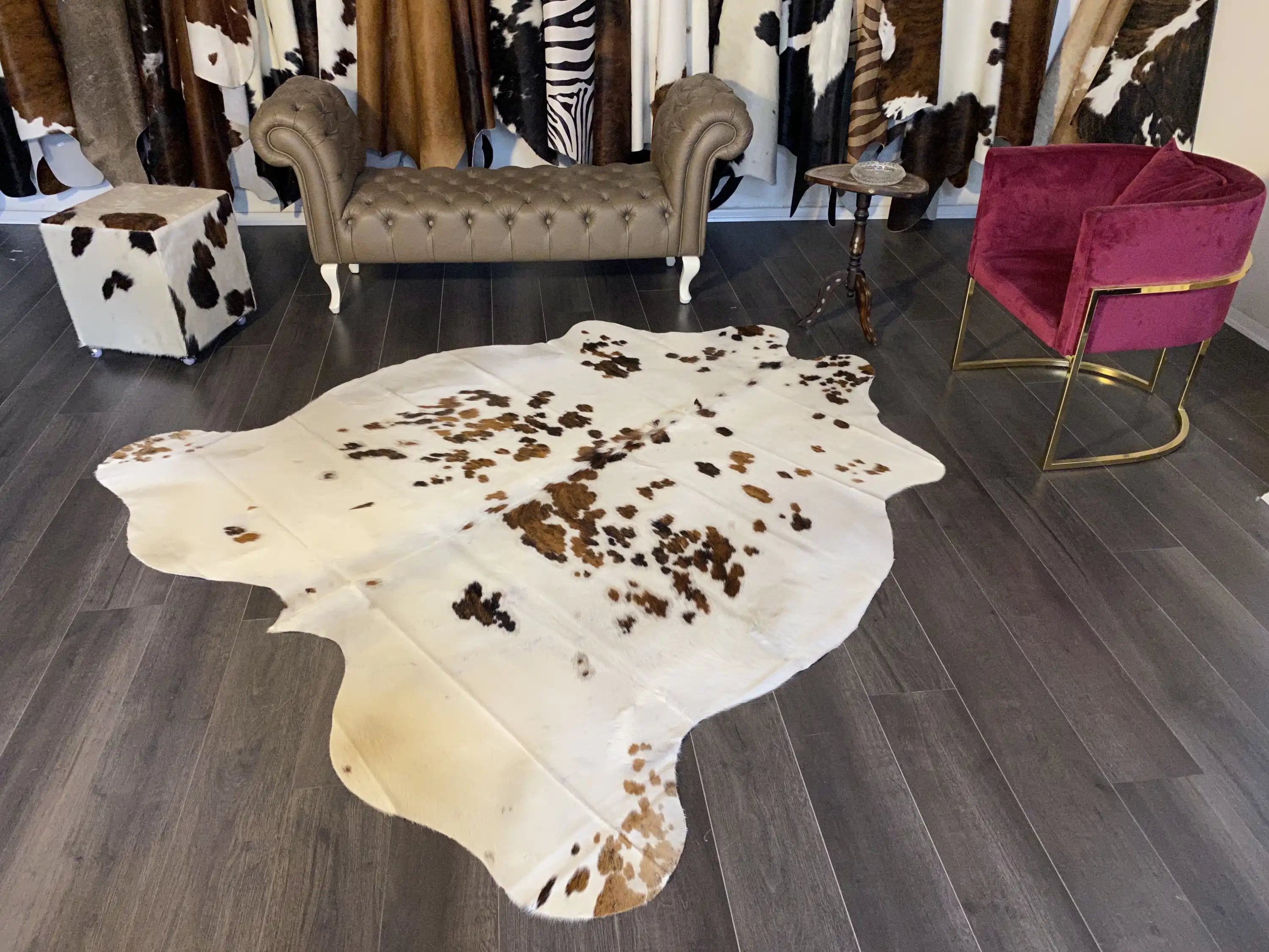 HAKİKİ DERİ DANA POSTU ÜÇ RENK 210 x 225 - 0901000100