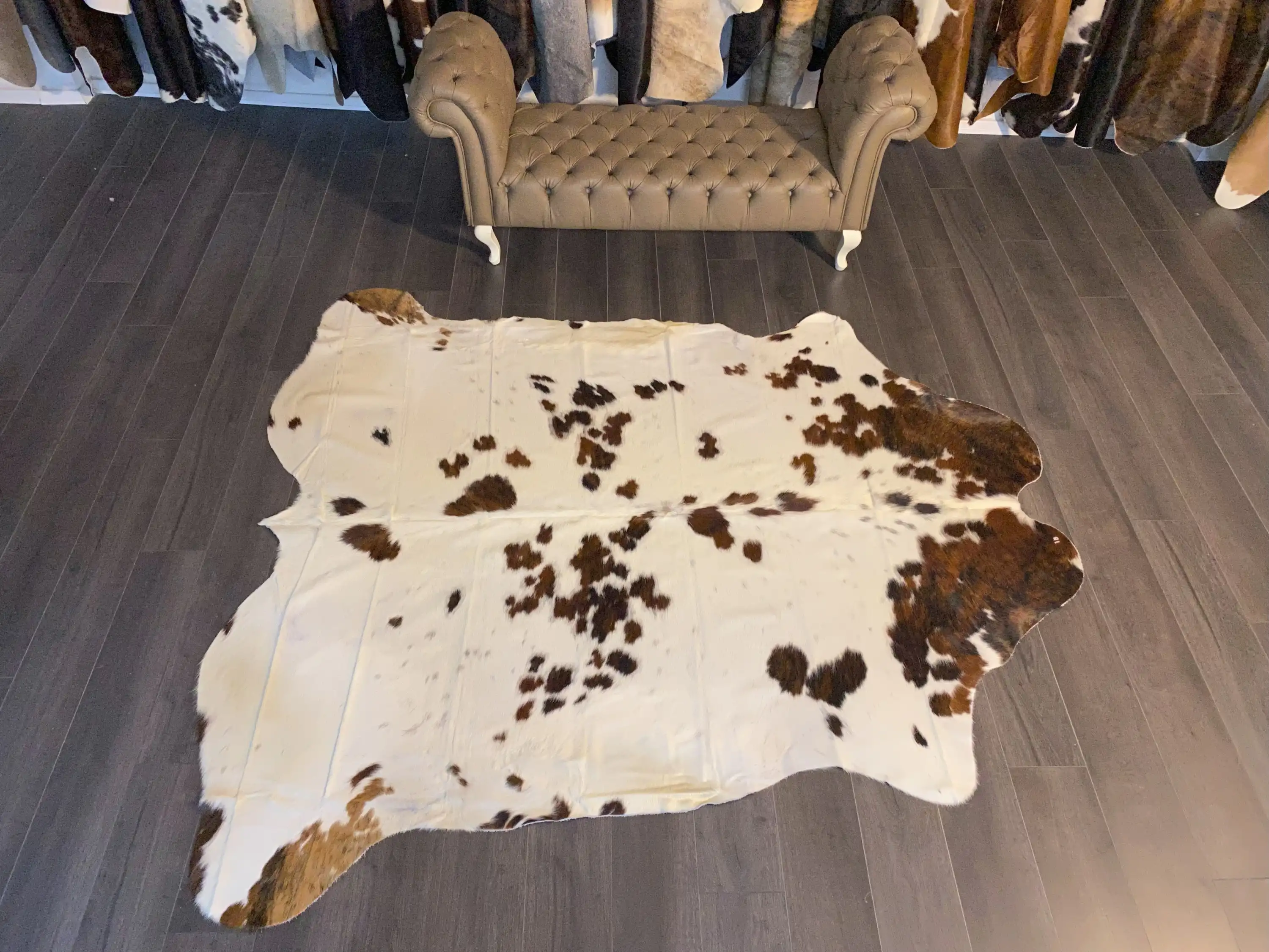 HAKİKİ DERİ DANA POSTU ÜÇ RENK 220 x 240 - 0901000004