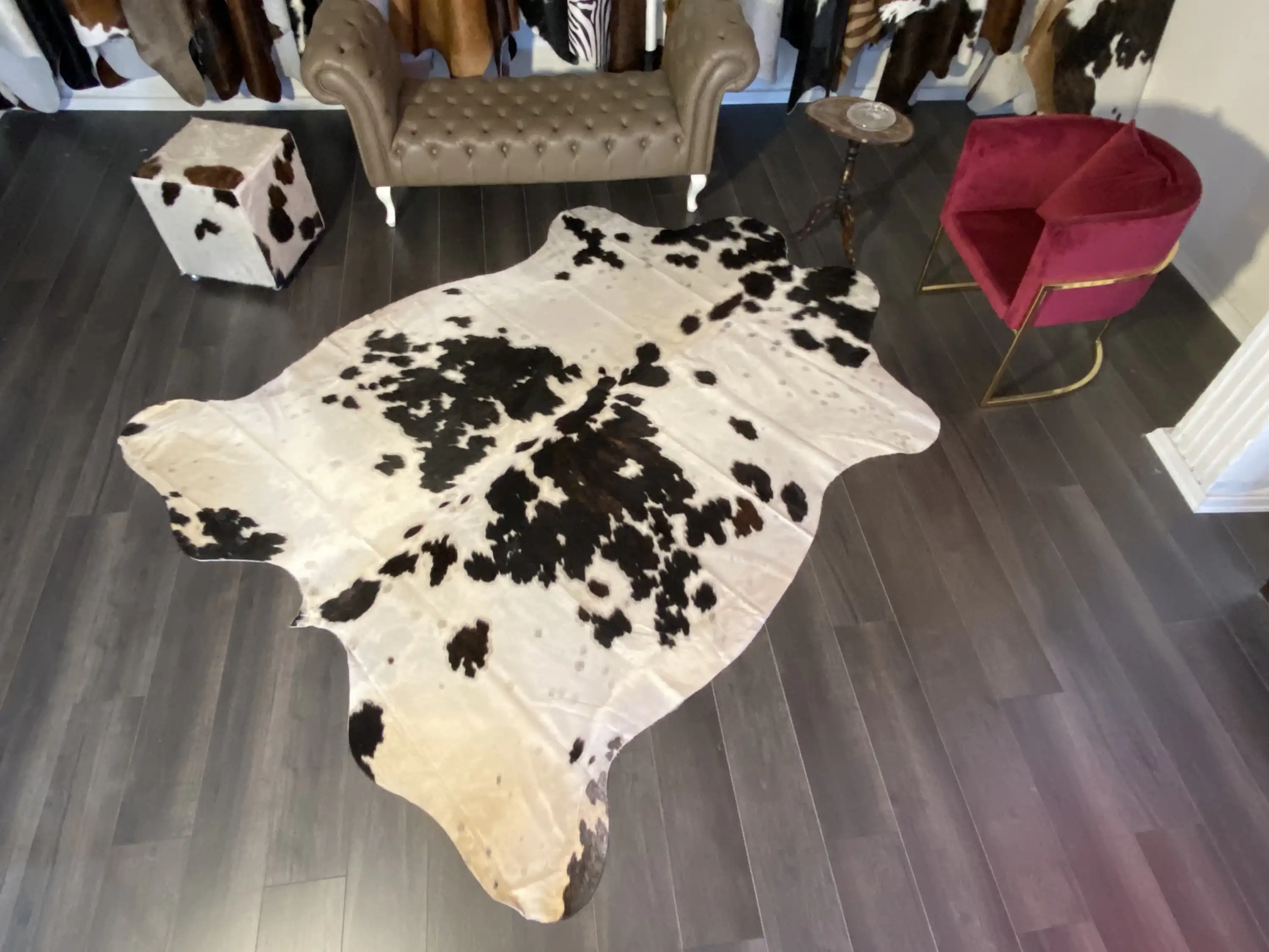 HAKİKİ DERİ DANA POSTU ÜÇ RENK 220 x 265 - 0901000060