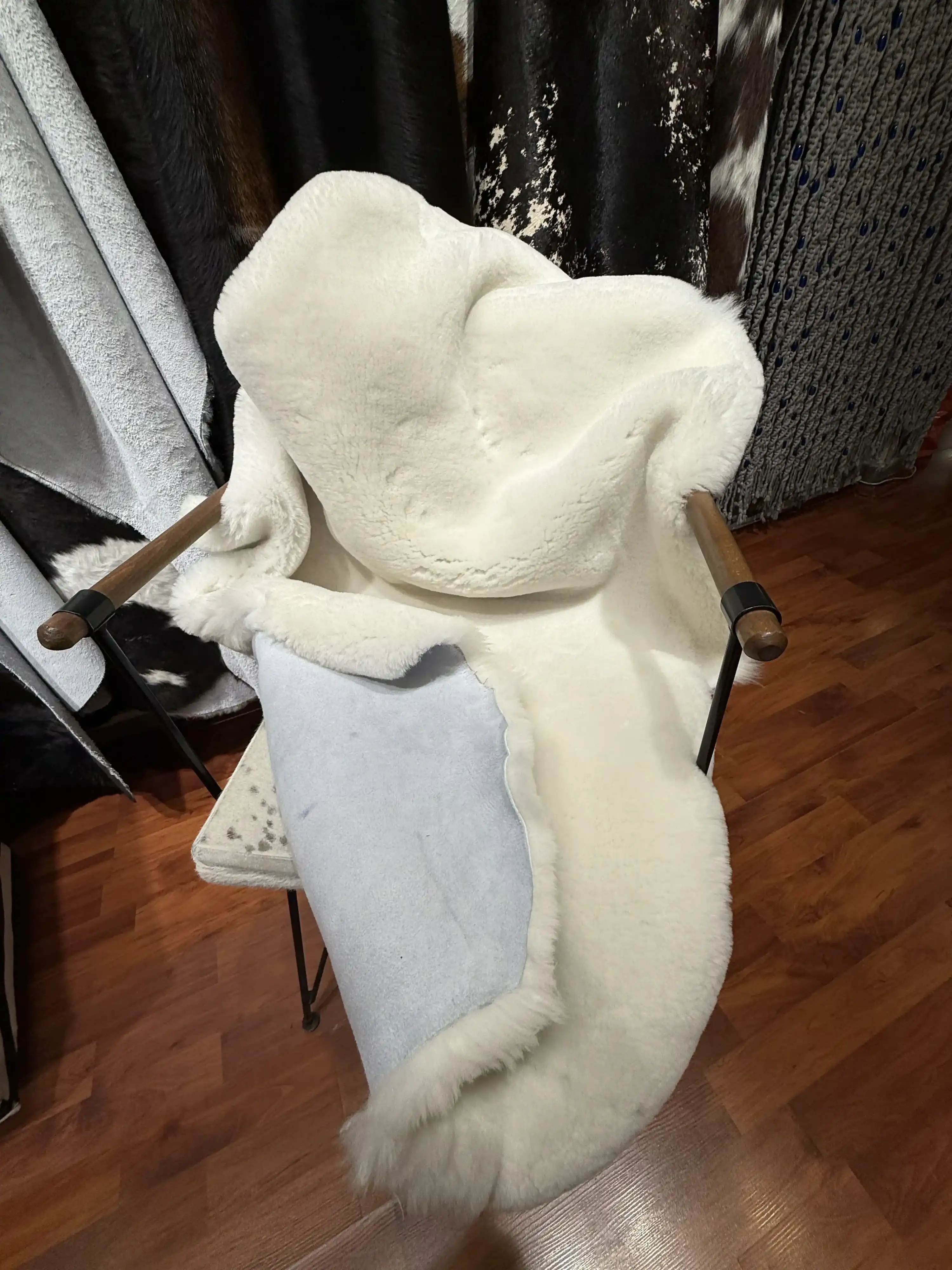 HAKİKİ KOYUN KÜRKÜ POST