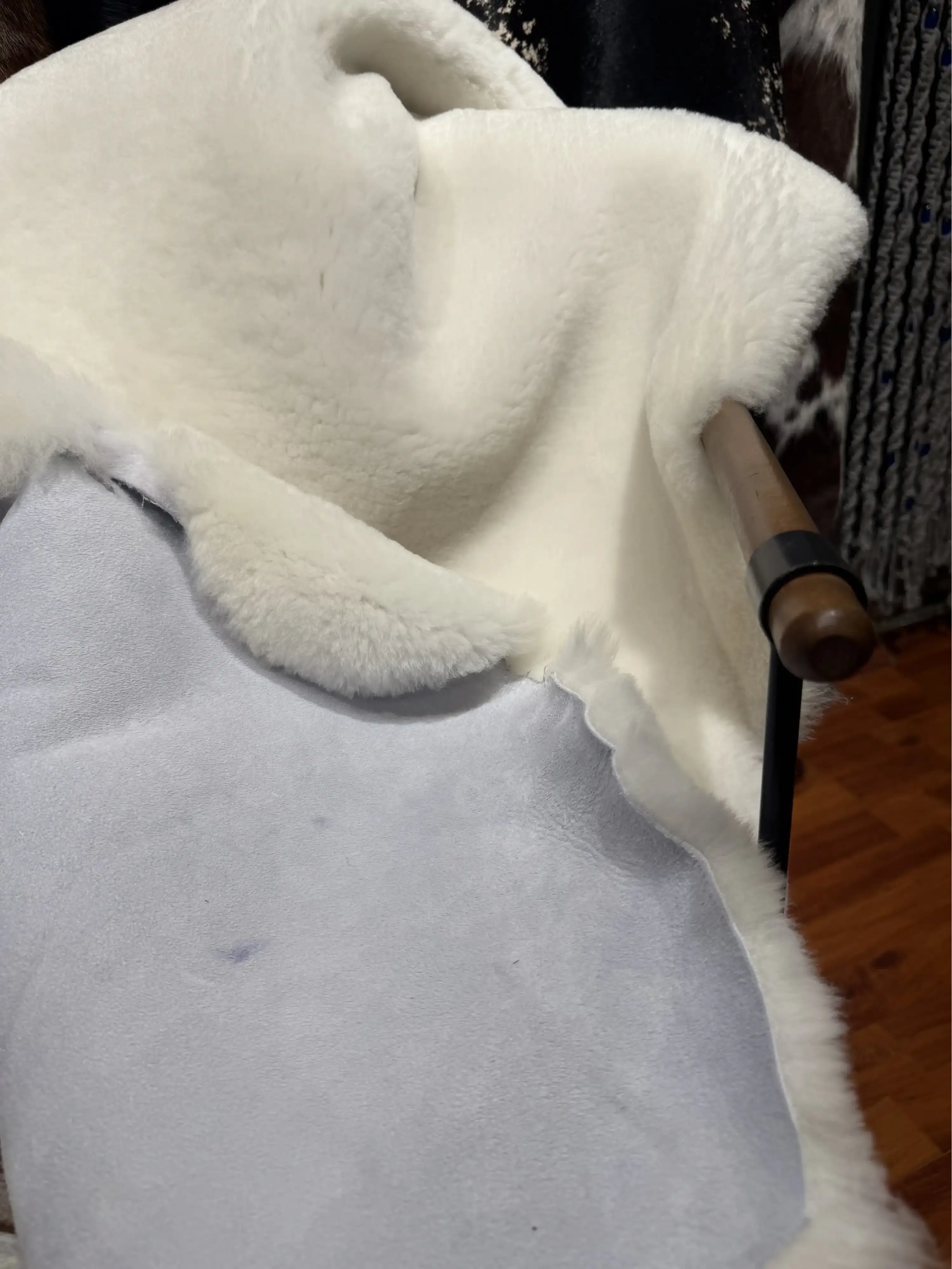 HAKİKİ KOYUN KÜRKÜ POST