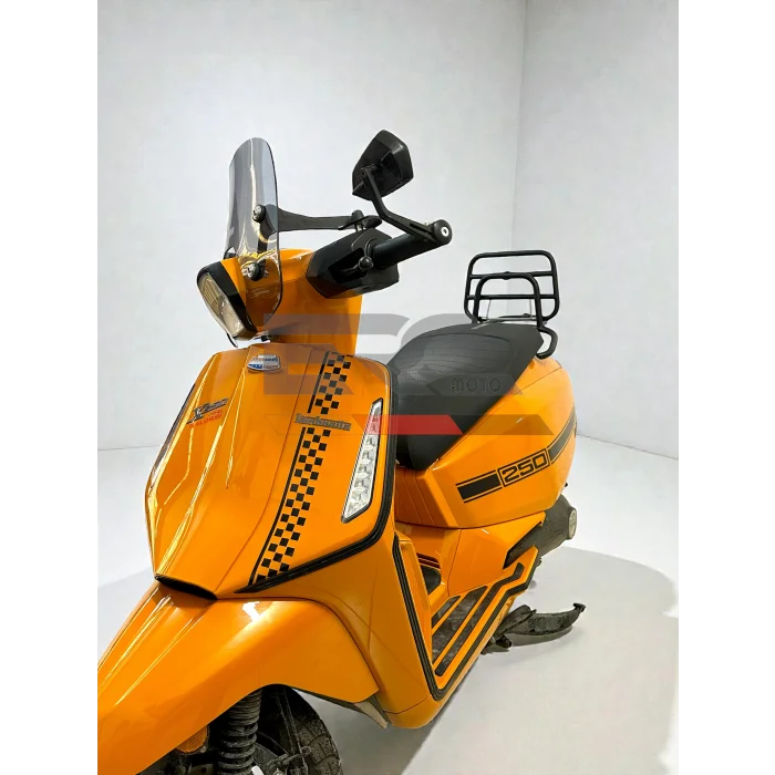 Lambretta X300 X250 X125 Arka katlanır demir - Mat Siyah
