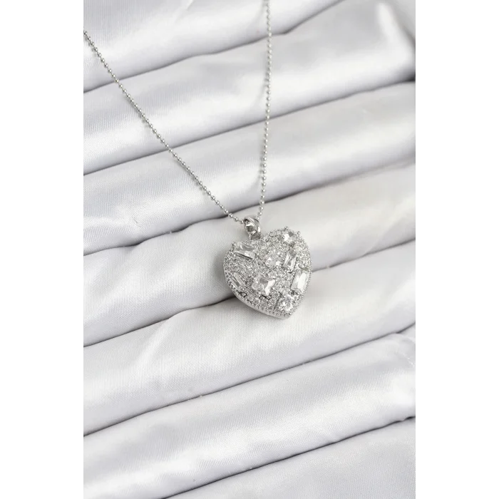 316L Çelik Zincir Gümüş Zirkon Taşlı Kalpli Kadın Kolye