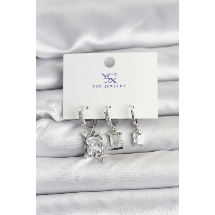 Gümüş Renk Zirkon Taşlı Kadın Küpe