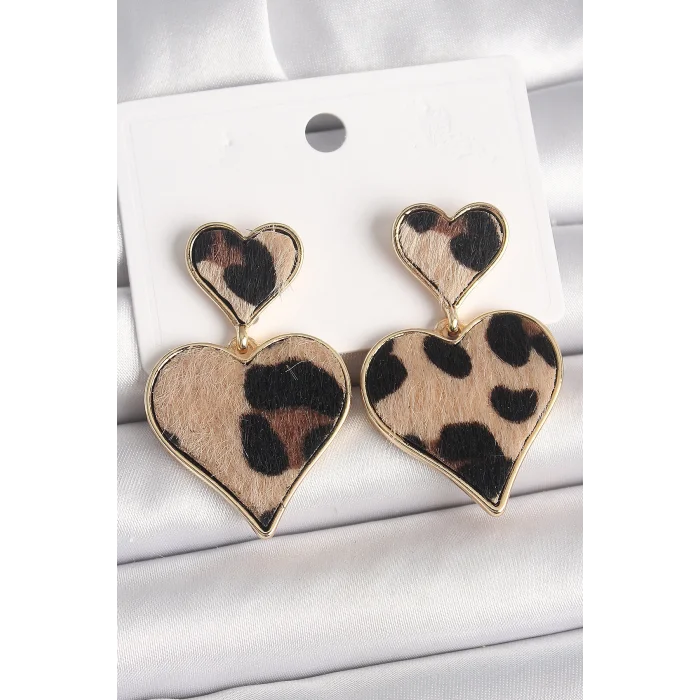Pirinç Gold Renk Sallantı Leopar Kalp Model Kadın Küpe
