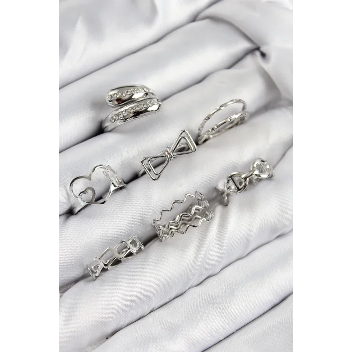 Pirinç Zirkon Taşlı Fiyonk Ve Kalp Model Gümüş Renk Kadın Yüzük Kombin Set