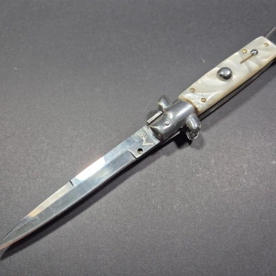 AKC Stiletto Kaliteli Çakı , Yarı Otomatik Çakı , Kilit Mekanizmalı İthal Çakı , Stiletto Bıçak