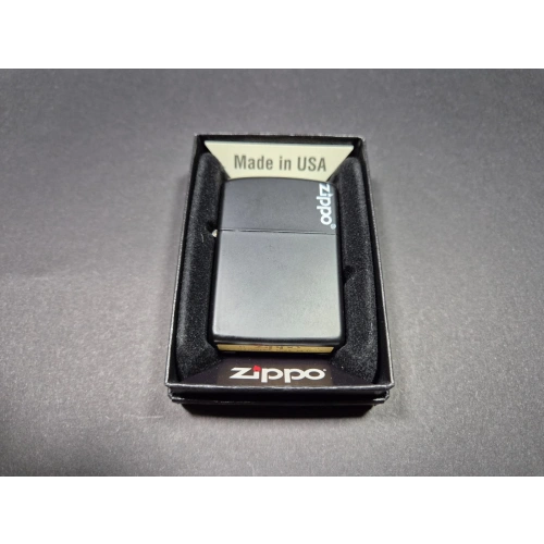 Zippo Çakmak , Hakiki Zippo Çakmak , Taş ve Fitil Hediyeli Orjinal Kutusunda Zippo Çakmak