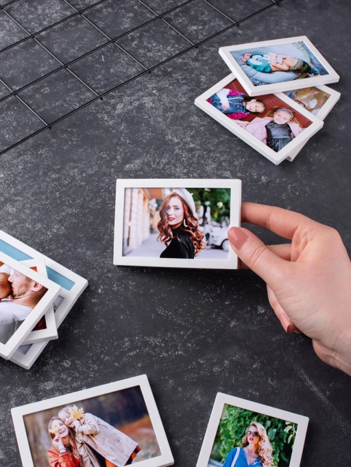 Beyaz Çerçeveli Magnet 6x9cm - 18 Adet