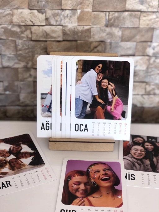 Masa Takvimi - Ahsap Standlı