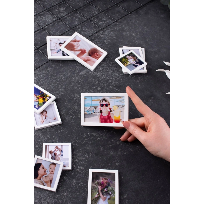 Beyaz Çerçeveli Magnet Karısık Ebat - 22 Adet