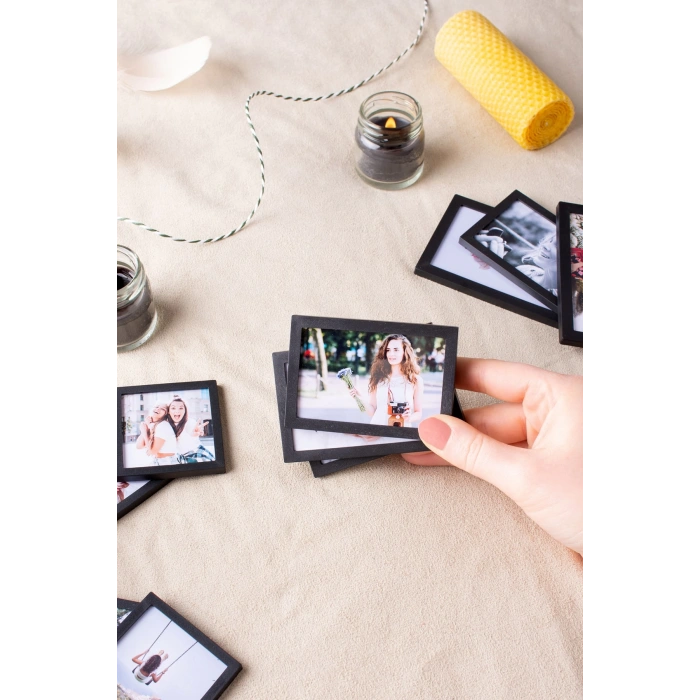 Siyah Çerçeveli Magnet Karısık Ebat - 22 Adet