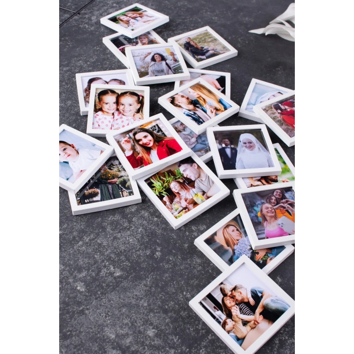 Beyaz Çerçeveli Magnet 5x5cm - 16 Adet
