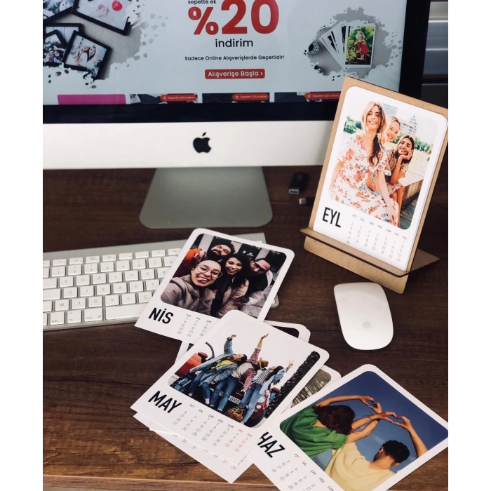 Masa Takvimi - Ahsap Standlı