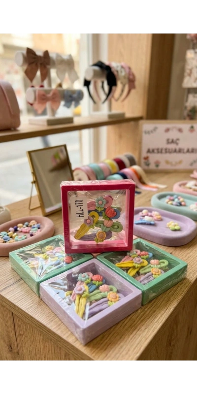 Karışık Çiçek Vakumlu Kutulu Toka Seti