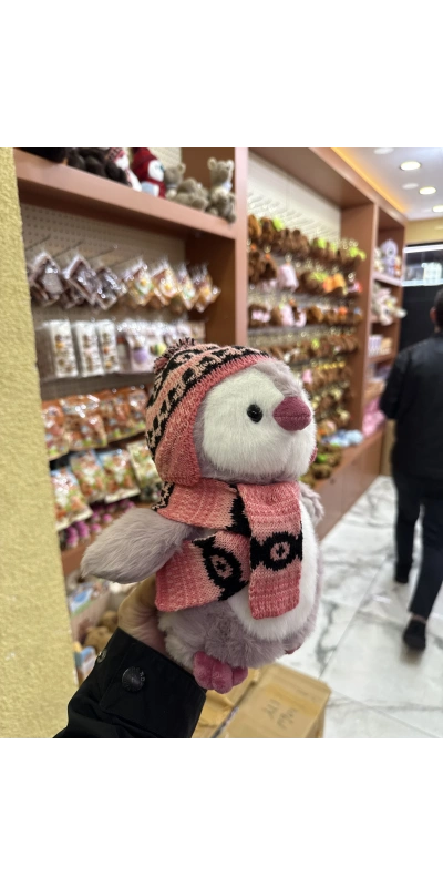 Peluş penguen