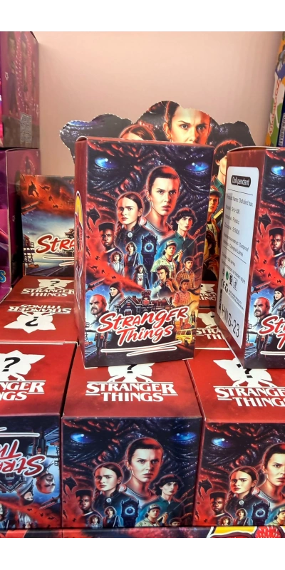 Stranger Things Temalı Anahtarlık
