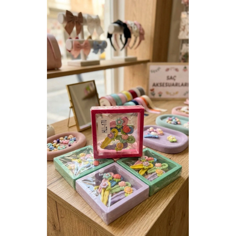 Karışık Çiçek Vakumlu Kutulu Toka Seti