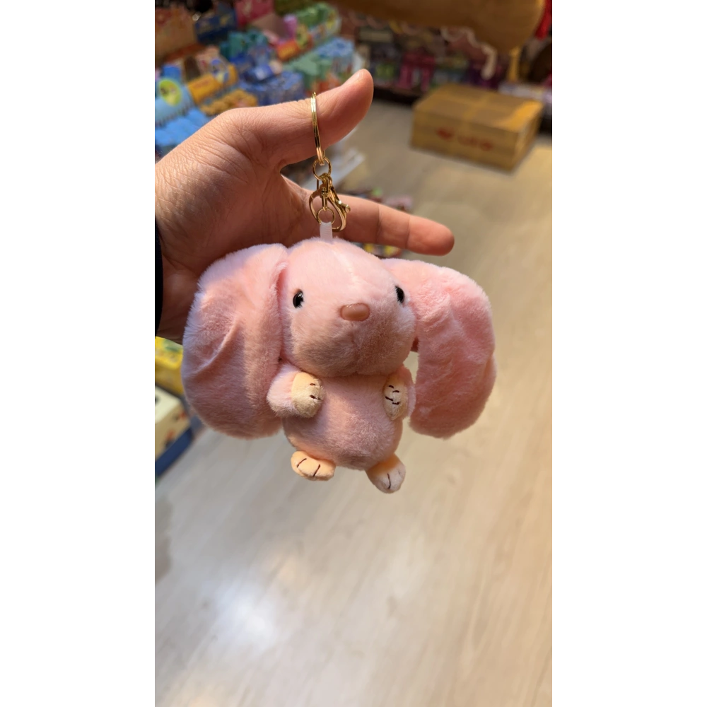 Uzun kulaklı tavşan pembe