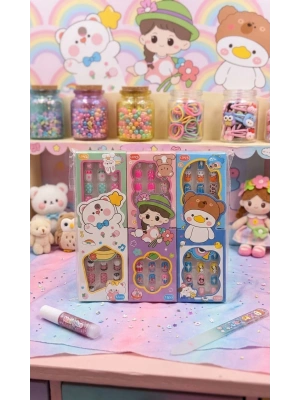 Figürlü Desenli Çocuk Takma Tırnak