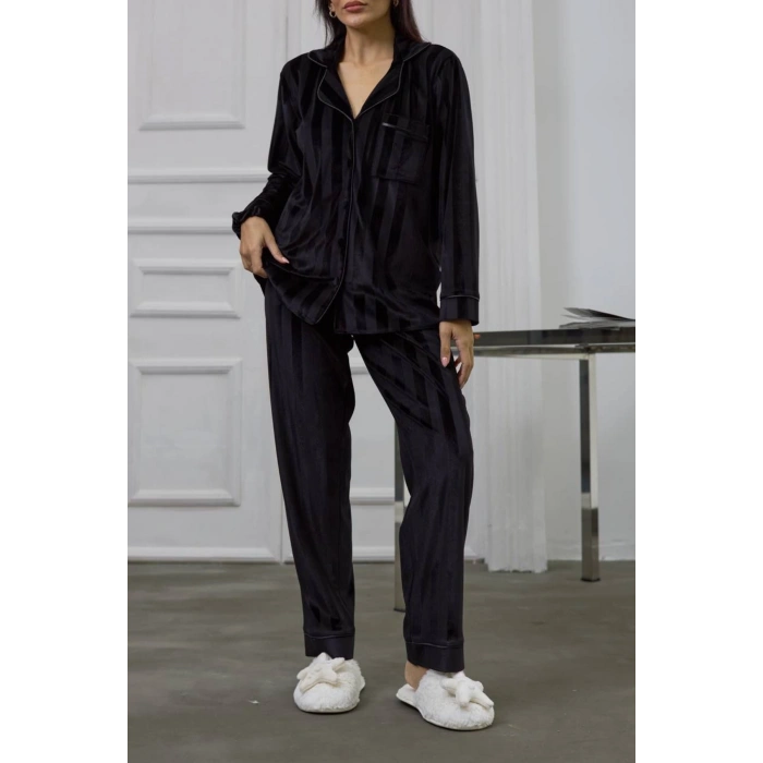 GİZOTTİ SİYAH GOFRAJLI KALP NAKIŞLI UZUN KADİFE PİJAMA TAKIMI