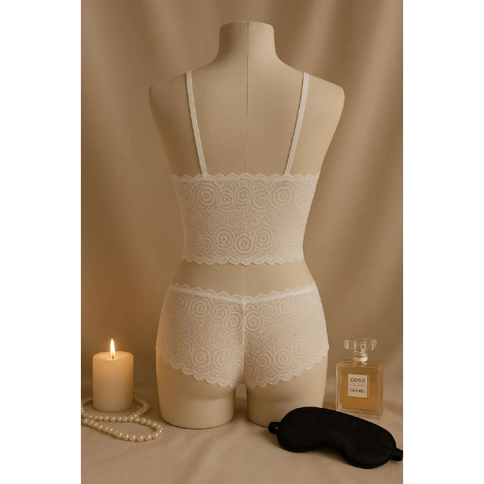 Kadın Beyaz Dantel Bralet Şort Takımı – Romantik ve Zarif İç Giyim