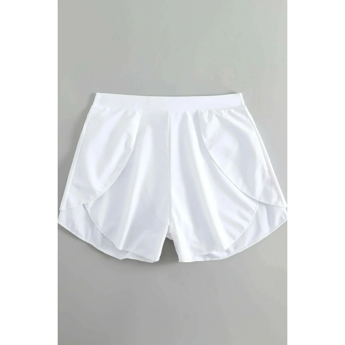 Kadın Beyaz Yırtmaçlı Etek Görünümlü Şık Deniz Şortu