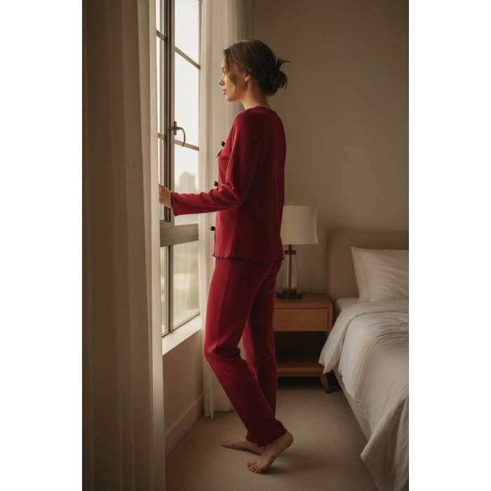 Kadın Bordo Fiyonklu İç Çamaşırı ve Uzun Kollu V Yaka Pijama Takımı 4lü Set