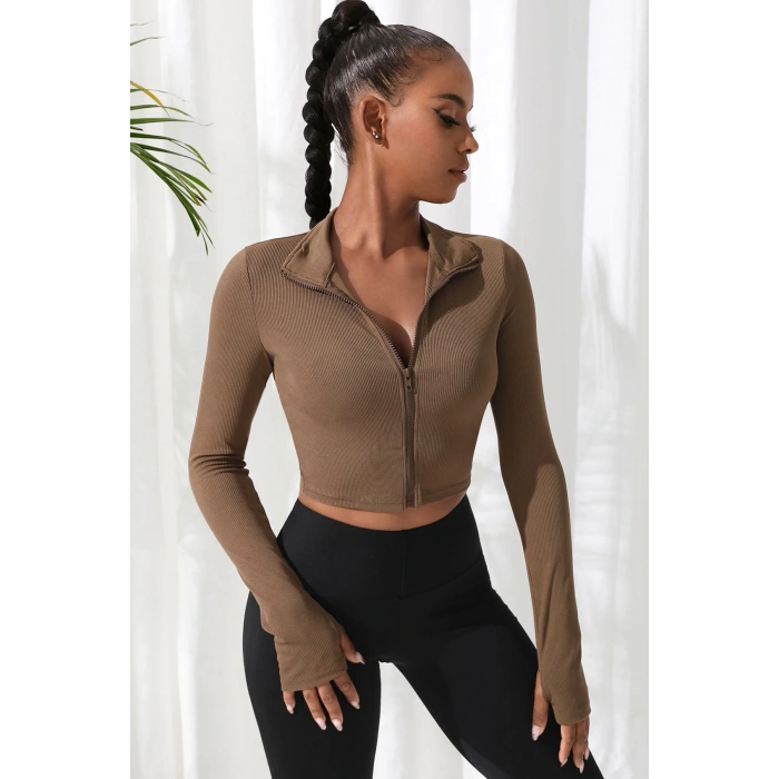Kadın Kahverengi Uzun Kol Fermuarlı Parmak Geçme Detaylı Dik Yaka Crop Top Bluz