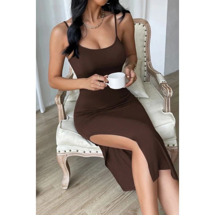 Kadın Kahverengi Yırtmaçlı Diz Altı Vücüdu Saran Gecelik