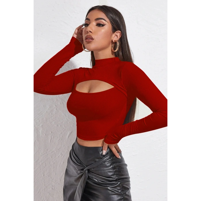 Kadın Kırmızı Göğüs Dekolteli Uzun Kollu Cut Out Crop Top Bluz