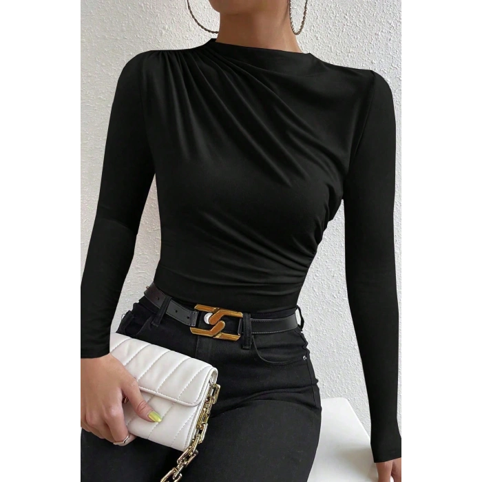 Kadın Siyah Belden ve Boyundan Büzgü Detaylı Uzun Kollu Bluz