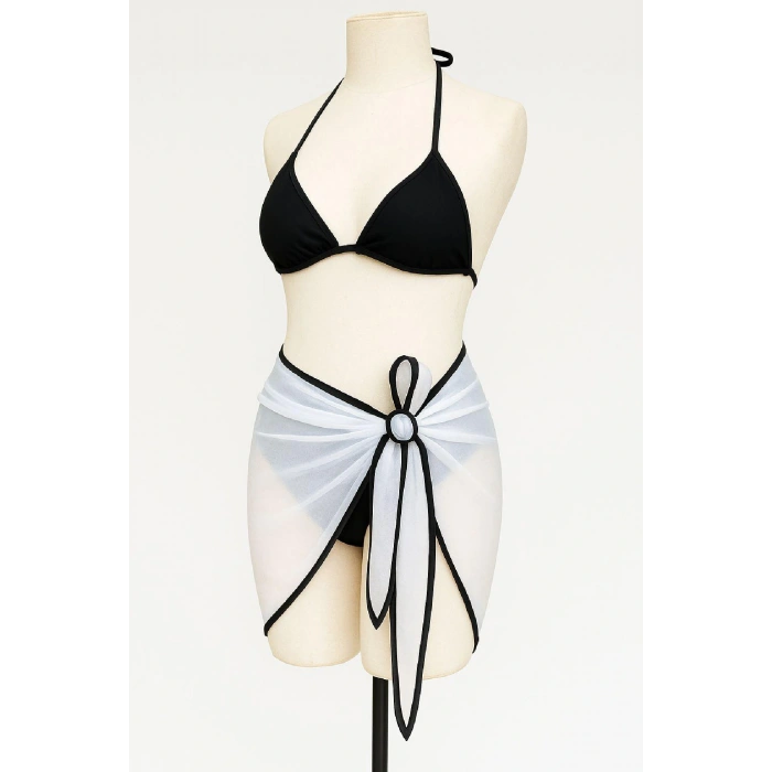 Kadın Siyah Beyaz Pareolu Yandan ve Boyundan Bağlamalı 3lü Bikini Takımı