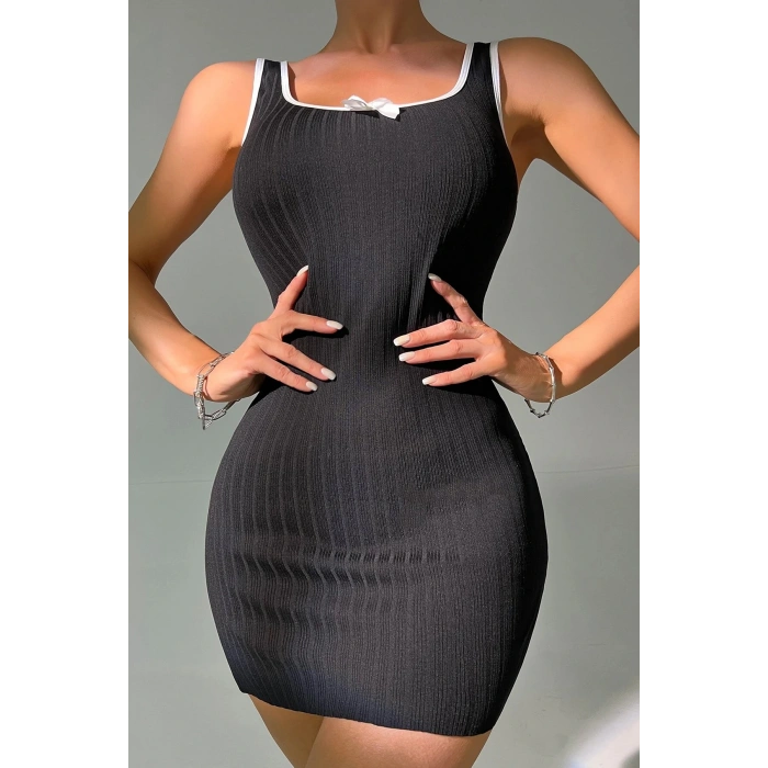 Kadın Siyah Fiyonklu Kaşkorse Gecelik Ve Tanga Takım