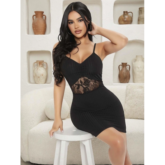 Kadın Siyah Göbek Dantel Detaylı Fantezi Elbise 5142